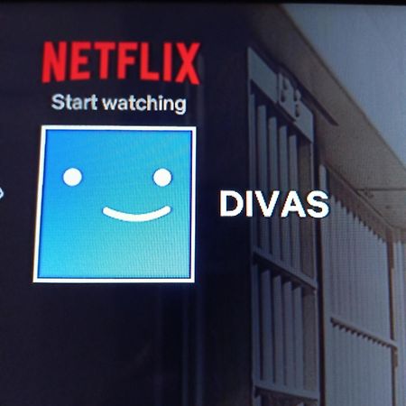 Divas Appartamento Neapel Exterior foto