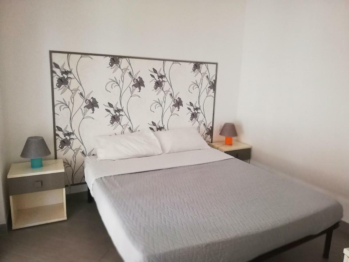 Divas Appartamento Neapel Exterior foto
