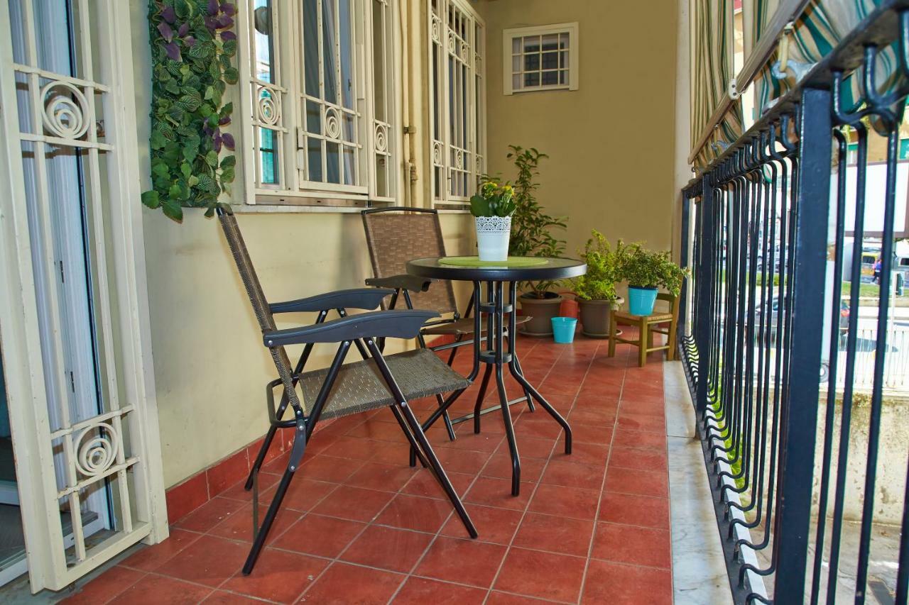 Divas Appartamento Neapel Exterior foto